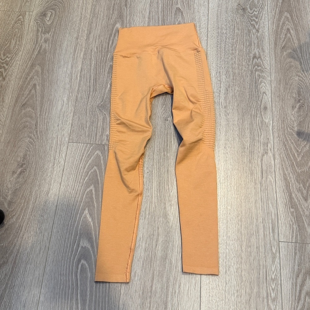Alphalete Amplify Contour Legging Clay Orange Small - Picture 3 of 5